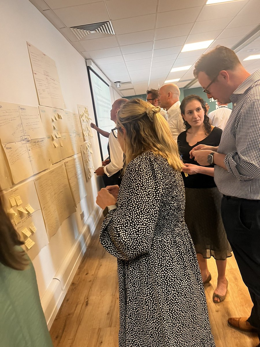 Beth Barron tweet media