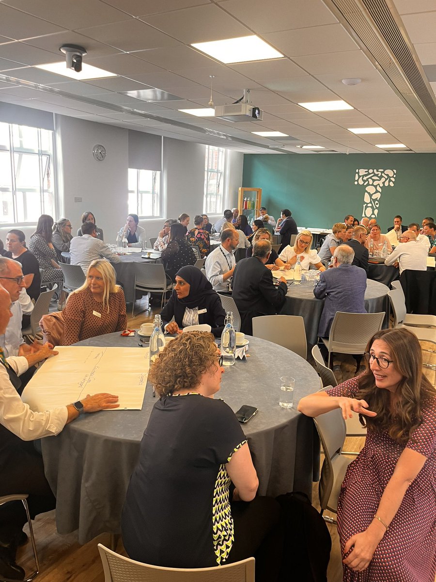 Beth Barron tweet media