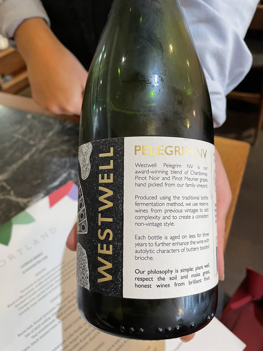 Was introduced to @westwellwines #pelegrim which has now been added to one of my favs 😊
#englishsparklingwine