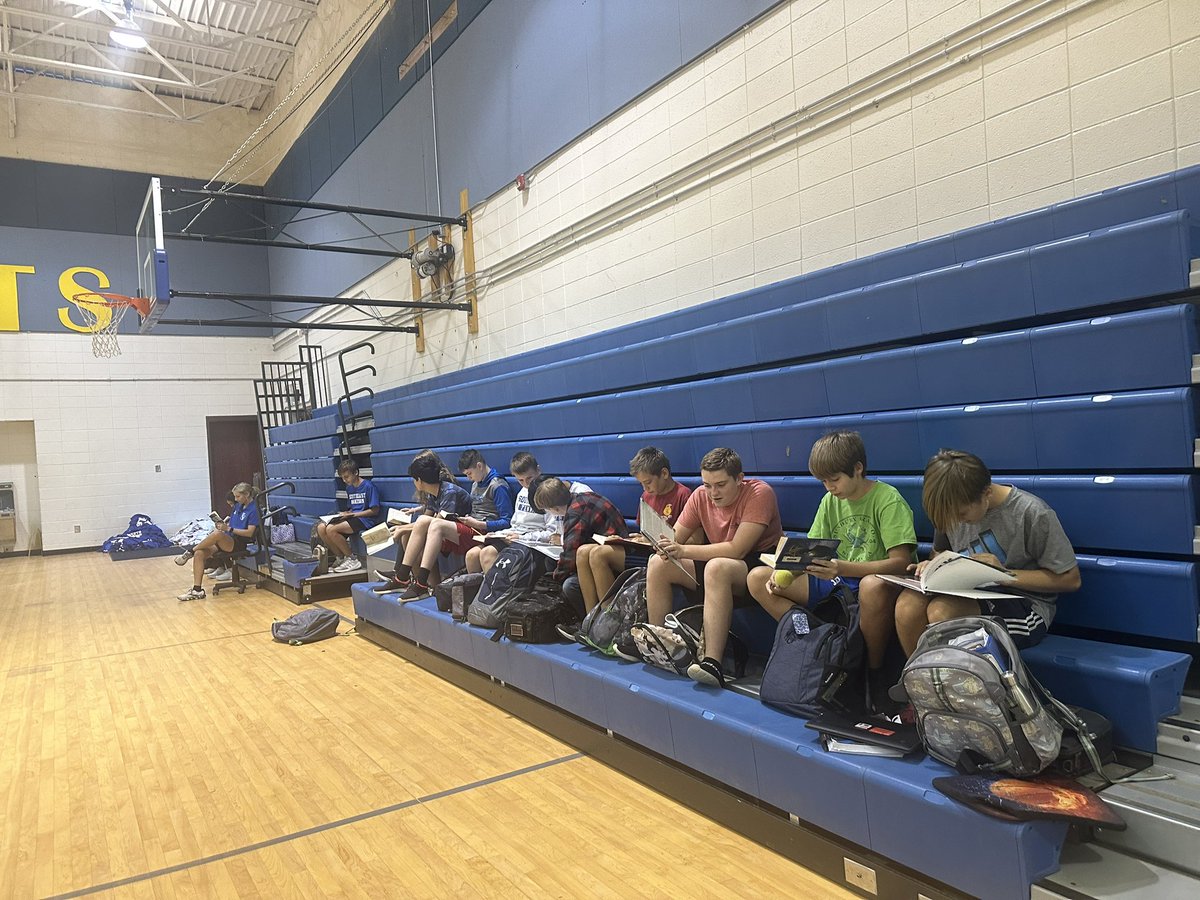 SEBMiddleSchool's tweet photo. Connections and classroom teachers work together during Jacket time at #SEBM• Jacket Time is built into the school day to add another layer of support for remediation and enrichment!  #placeofpossibility #numberone #jackettime #reachingallstudents https://t.co/VKw9bZUsdY