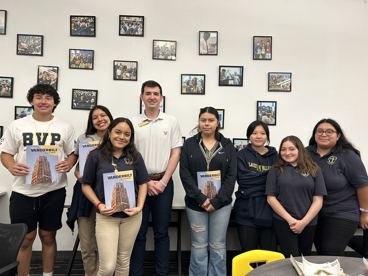 THANK YOU to Ethan from <a href="/VanderbiltU/">Vanderbilt University</a> for visiting our scholars today! 🤎

#OutHustleTheWORLD

<a href="/davejose/">America's Cousin Dave</a> <a href="/MarielleEmet/">Marielle Emet</a> <a href="/SHCAnderson/">Sarah Anderson</a> <a href="/BVPrep/">BlackstoneValleyPrep</a> <a href="/ReachHigher/">Reach Higher</a> <a href="/BetterMakeRoom/">Better Make Room 🎓</a>