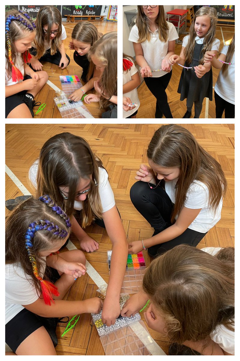 GHSKnighton's tweet photo. 🌟Y5 friendship group @knightontmet creating friendship bracelets for each other! 🤩 What superstars!👌#Kindness #friendship #togetherness #creativity @GreenhouseSport https://t.co/9EcClN1Cs1