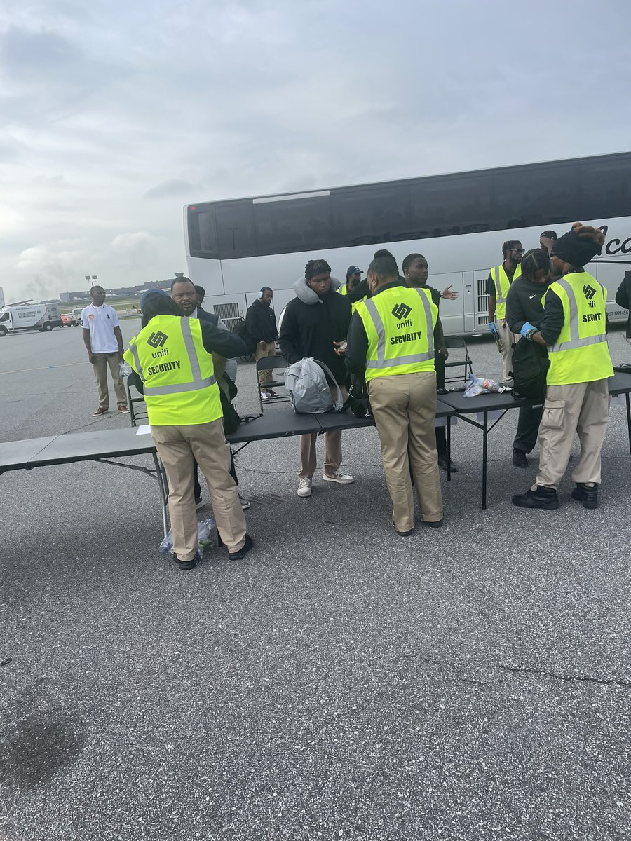 Charles Alexander tweet media