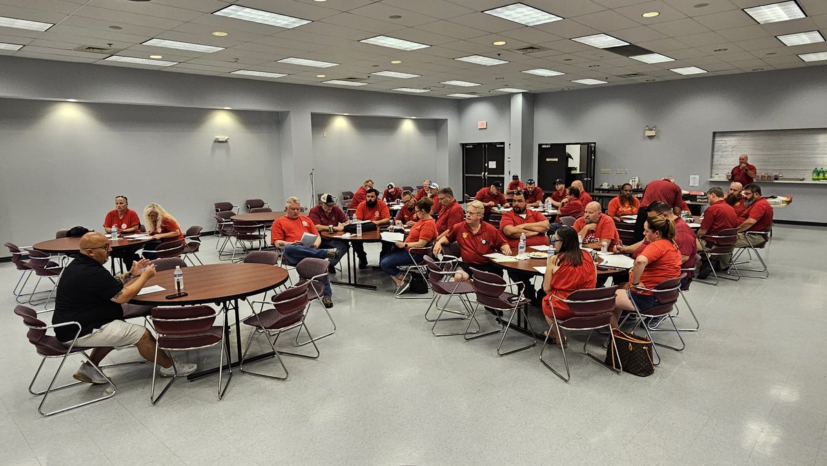 UAW Region 9 tweet media