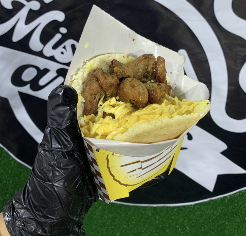 VArialic's tweet photo. NUEVA UBICACIÓN DE MI NEGOCIO 🥰@MissArepas03

📍ALTA VISTA,Detrás de la antigua Torre Movistar,al lado de señor Grill. 📍
Nos vemos mañana desde las 6:00 pm y toda la madrugada. https://t.co/Yjvx30kJyb