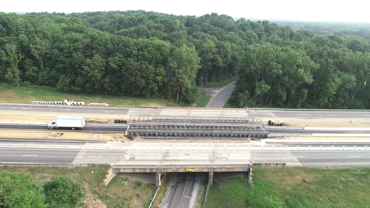 AcrowBridge's tweet photo. As part of the I-94 Modernization Project taking place in Michigan, Acrow has supplied 4 modular steel bridges to carry traffic during major highway construction. Read more about this great project here: https://t.co/K41yQWZGG8
#AcrowBridge #AcrowConnects https://t.co/6cFmUOIhMh