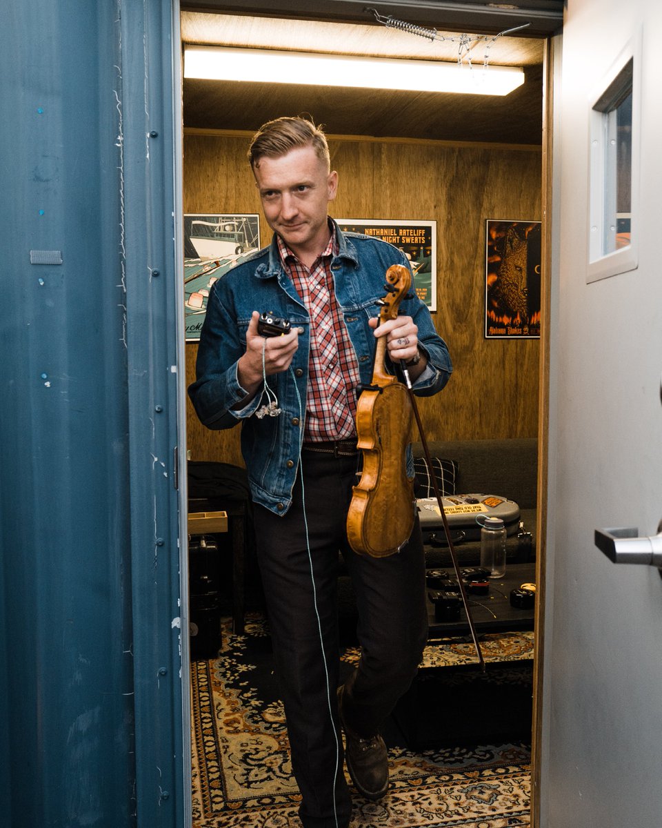 BitterSouth's tweet photo. After releasing a video that features a gay love story, Tyler Childers watched many fans question whether he truly represents Appalachia. 

His new album, Rustin’ in the Rain, fully underscores his rural roots &amp; his commitment to “the good fight.” 

https://t.co/KoewqLcBjS https://t.co/8G4KgawHiV