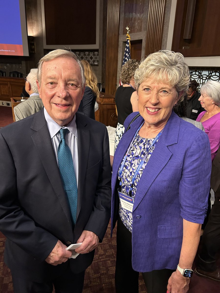 Thank you ⁦<a href="/SenatorDurbin/">Senator Dick Durbin</a>⁩ for your support of the ⁦<a href="/NIH/">NIH</a>⁩. #RallyMedRes #FundNIH ⁦<a href="/RallyForNIH/">Rally for Medical Research</a>⁩