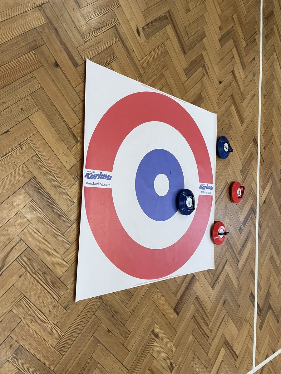 GHSKnighton's tweet photo. 🌟Y4 and Y5 children @knightontmet having a go at Kurling! 🥌 They did a fantastic job aiming for the target 🎯😁 #character #challenge #readyaimgo @GreenhouseSport https://t.co/6zP8KC2dnU