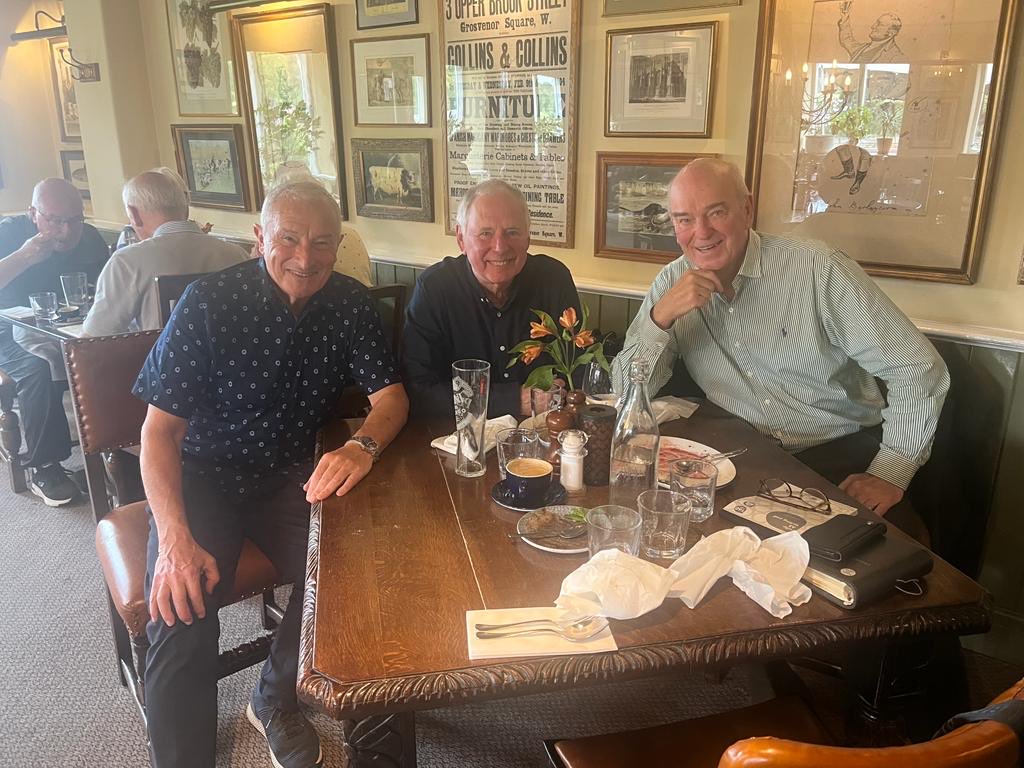 patmurphybbc's tweet photo. Back at last shooting the breeze with ⁦@rosenthal_jim⁩ and ⁦@nickowentv⁩ far too long but Nick had a good excuse. He looks well considering what he’s been through. Still an incurable gossip… https://t.co/wWlcGPivan