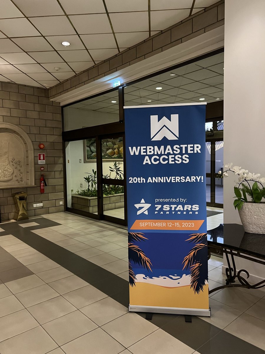 CCBillBIZ's tweet photo. We are networking with partners new and old at #WebmasterAccess, and discussing the latest trends in the industry. Come chat with Sinisha. https://t.co/QwjTGcwvIg https://t.co/AKdzTeuIU6