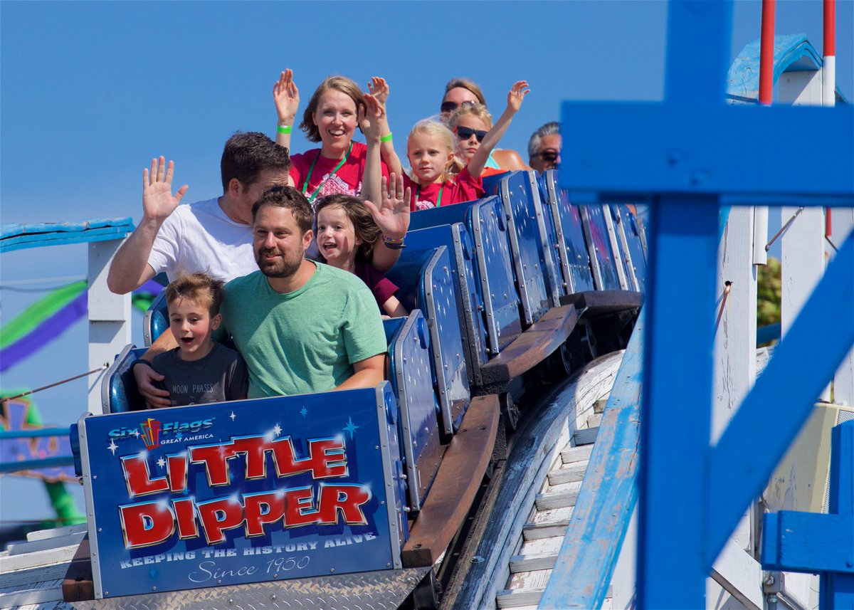 SO_Illinois's tweet photo. #ThrowbackThursday 🎢 In honor of the 2023 #CoasterChallenge happening THIS SATURDAY at @sfgreat_america, we wanted to share a few of our favorite photos from last year 😄 

Register online at 👉 https://t.co/fWHK2tqo80. https://t.co/odrVruPPTk