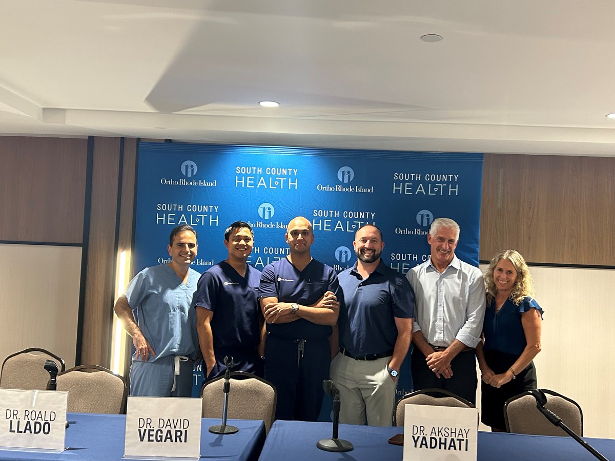 Ortho_RI's tweet photo. Thank you to all the members of our community who joined us in Providence this week for a free seminar on innovative orthopedic care with Drs. Howlett, Marchand, Llado, Yadhati, and Vegari, and Director of Rehab Services Tracy Gannon, in partnership with @schealthri. https://t.co/Tv9ggXfbry