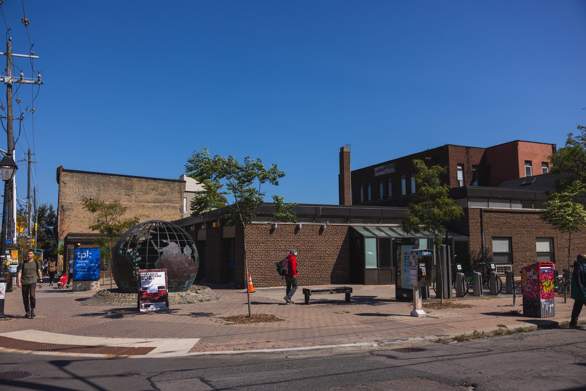 _CreateTO's tweet photo. Other CreateTO sites including Parkdale Hub & Waterworks at 505 Richmond St. W. were also nominated. Congrats to our partners and project teams! @DTAHtoronto @3rdPartyPublic @wsp @ERAarch #BAGroup & @DiamondSchmitt @moddevelopments #TUDA2023 https://t.co/HgjdRpFFSS @cityoftoronto https://t.co/y1QoDn6nY6