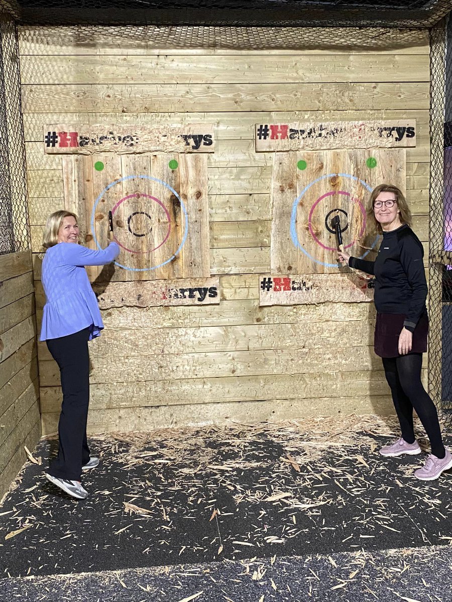 Women's Institute tweet media