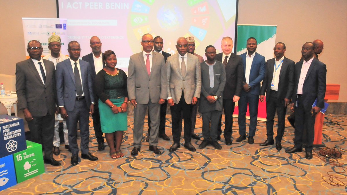 UEauBenin's tweet photo. Lancement du projet « I ACT PEER BENIN »: @PNUDBenin, @gouvbenin et #TeamEurope accompagnent le renforcement des capacités des #jeunes Béninois engagés dans la lutte contre le changement climatique au #Bénin.
#PlusFortsEnsemble
#Actionclimatique
#IActBenin
#Youth4Climate
#ODD https://t.co/YgF2cq7x3B