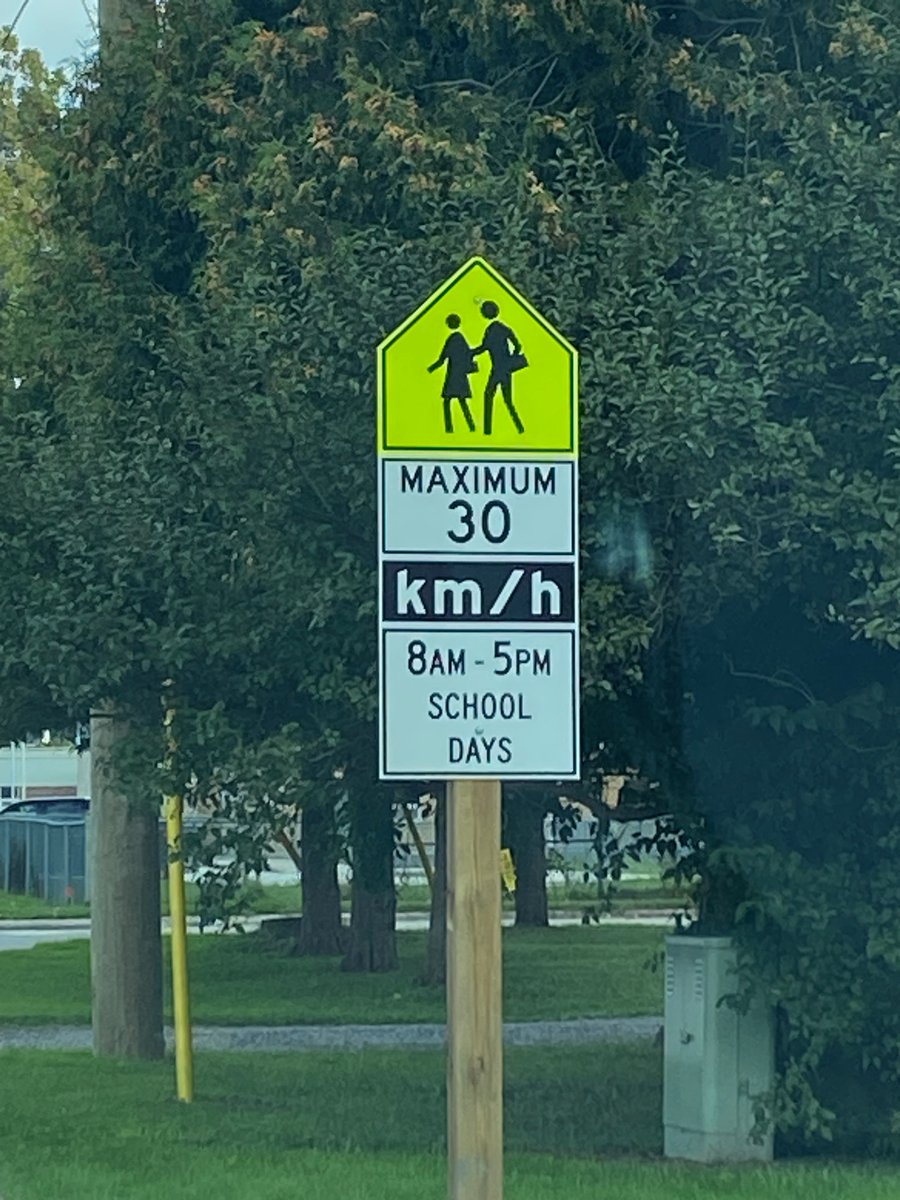 OwenSoundPolice's tweet photo. New speed zone signs are now posted around @CityOwenSound schools. The safety of children & youth is our priority. Motorists need to #SlowD & #PlanAhead. Zero tolerance for speeding in school zones @ChiefAmbroseOSP @JFluneyOSPS @Insp_DBishop @OSPApres @BluewaterDSB @BGCDSB https://t.co/hlHfnrTZnN