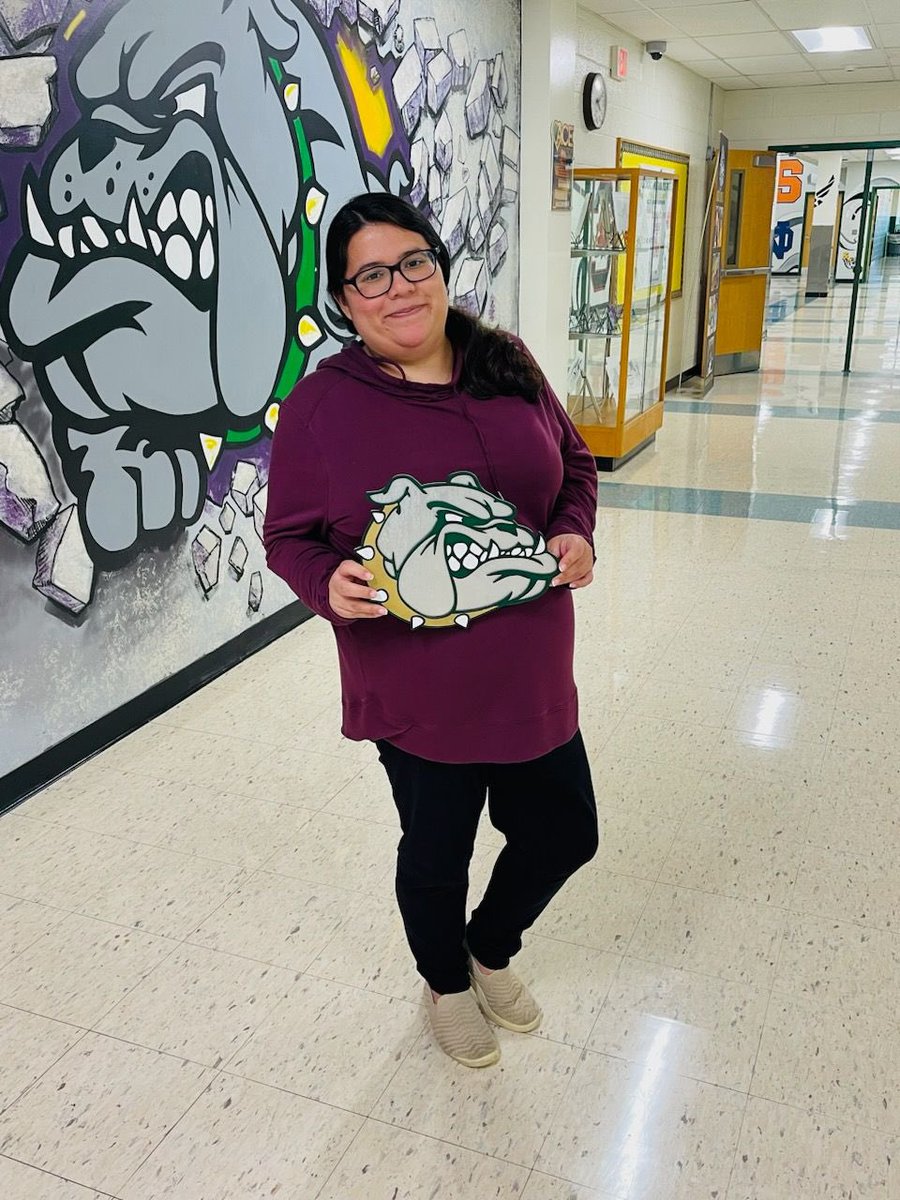 BereaBulldogsMS's tweet photo. 🙌🏽 We want to recognize our Teacher of the Month and Staff Member of the Month for August.

💚 Ms. Andino, Parent Coordinator is our Staff Member of the Month.

🔥 Mr. Apale, 7th Grade Math Teacher is our Teacher of the Month!

😍So proud of both of you for your hard work! https://t.co/JtYazig1Gk