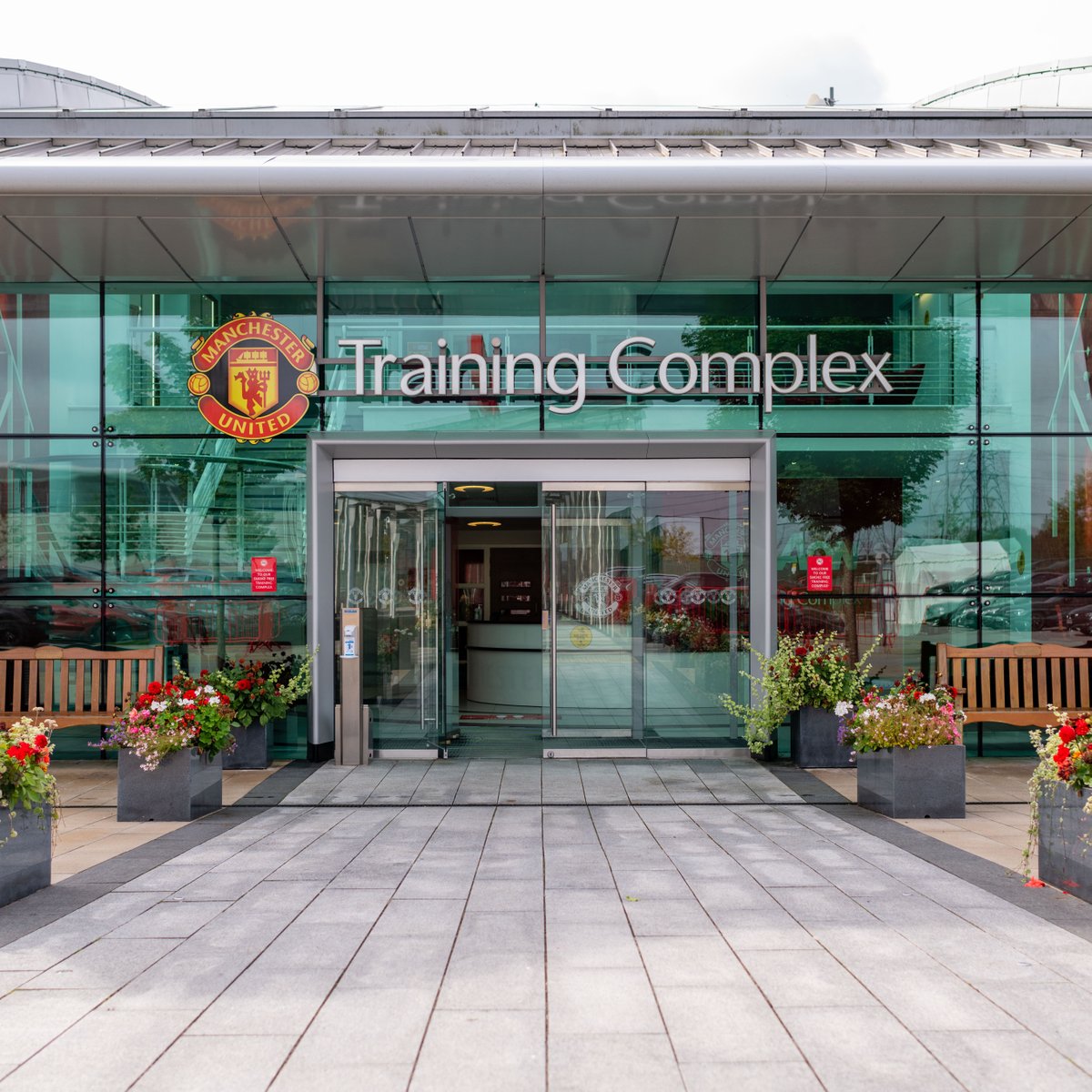 ManUtd's tweet photo. ℹ️ The club clarifies the current situation with Jadon Sancho.

#MUFC