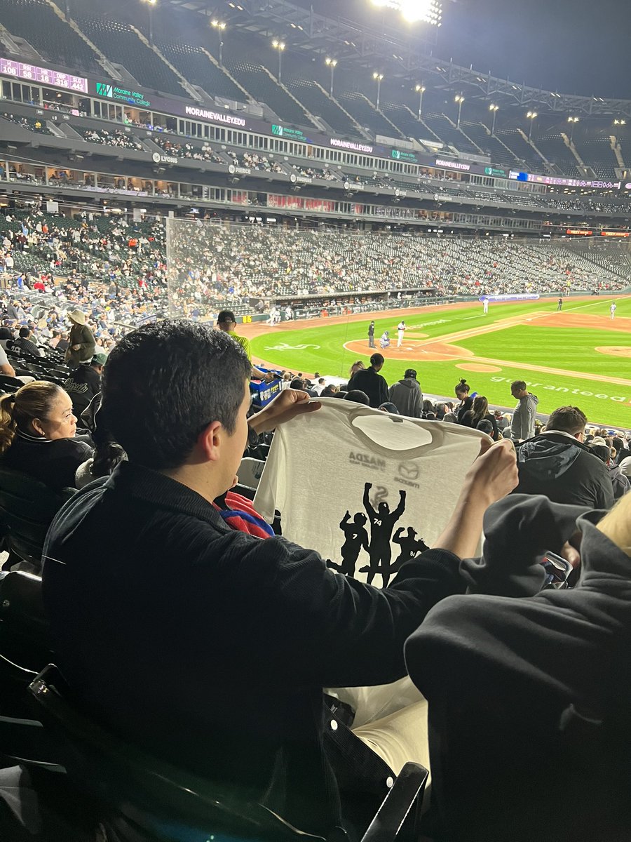 Enjoying the @whitesox game and winning Tshirt tosses with our @NM_Urology resident family!