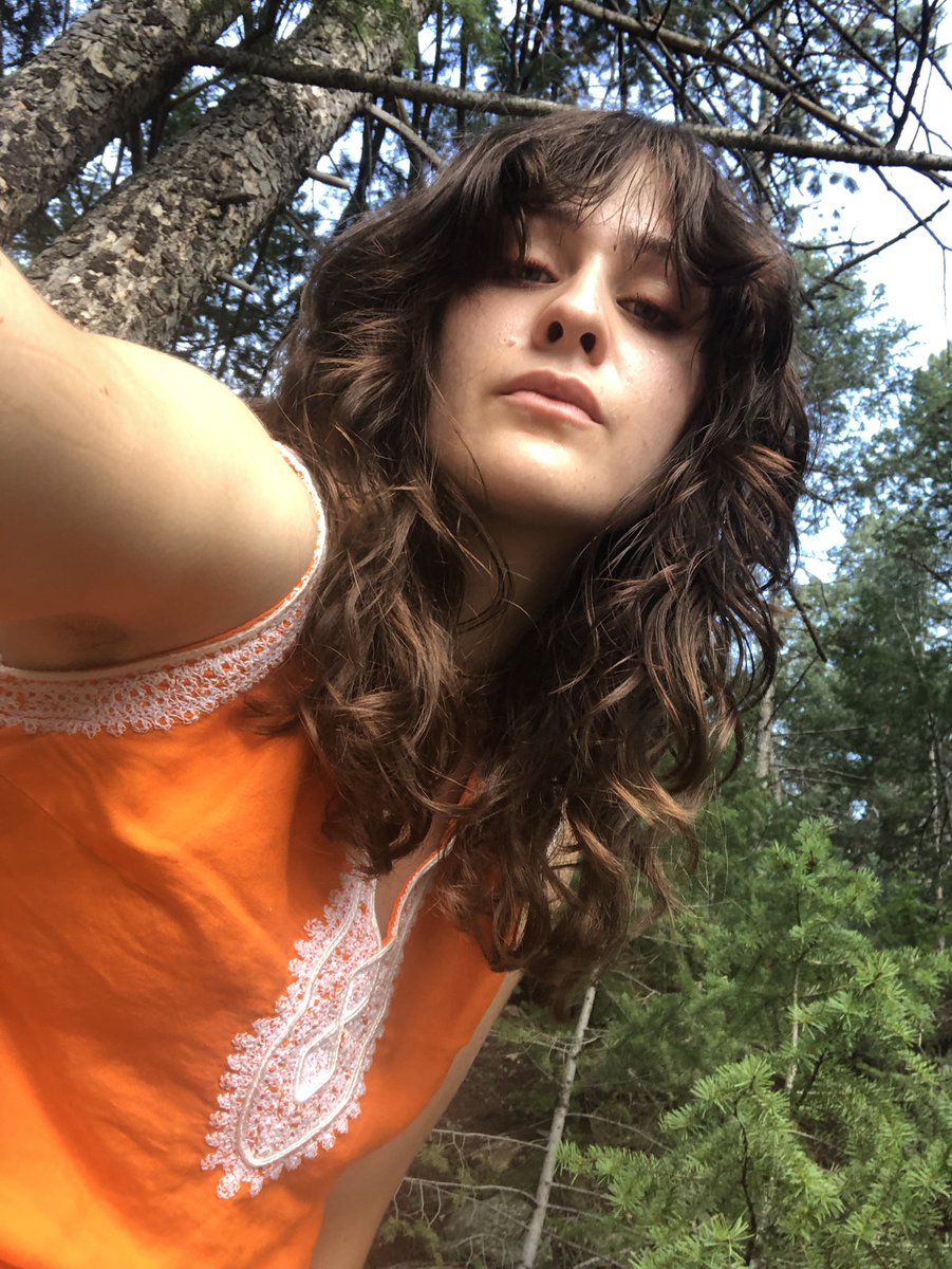 high school vs now
🍊🎸🌞