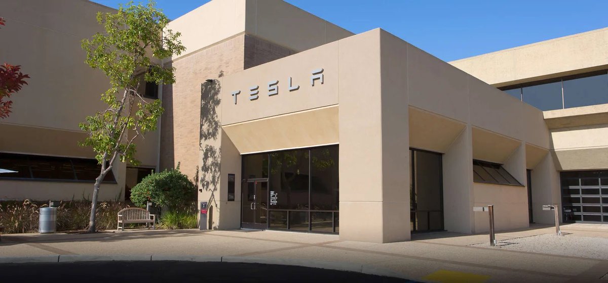 Got some really exciting news!

I have accepted an offer to join <a href="/Tesla/">Tesla</a>’s mobile app team as a software engineer intern for 2024! 

So excited to learn more about real-time 3D and blend my passions for engineering and 3D design!