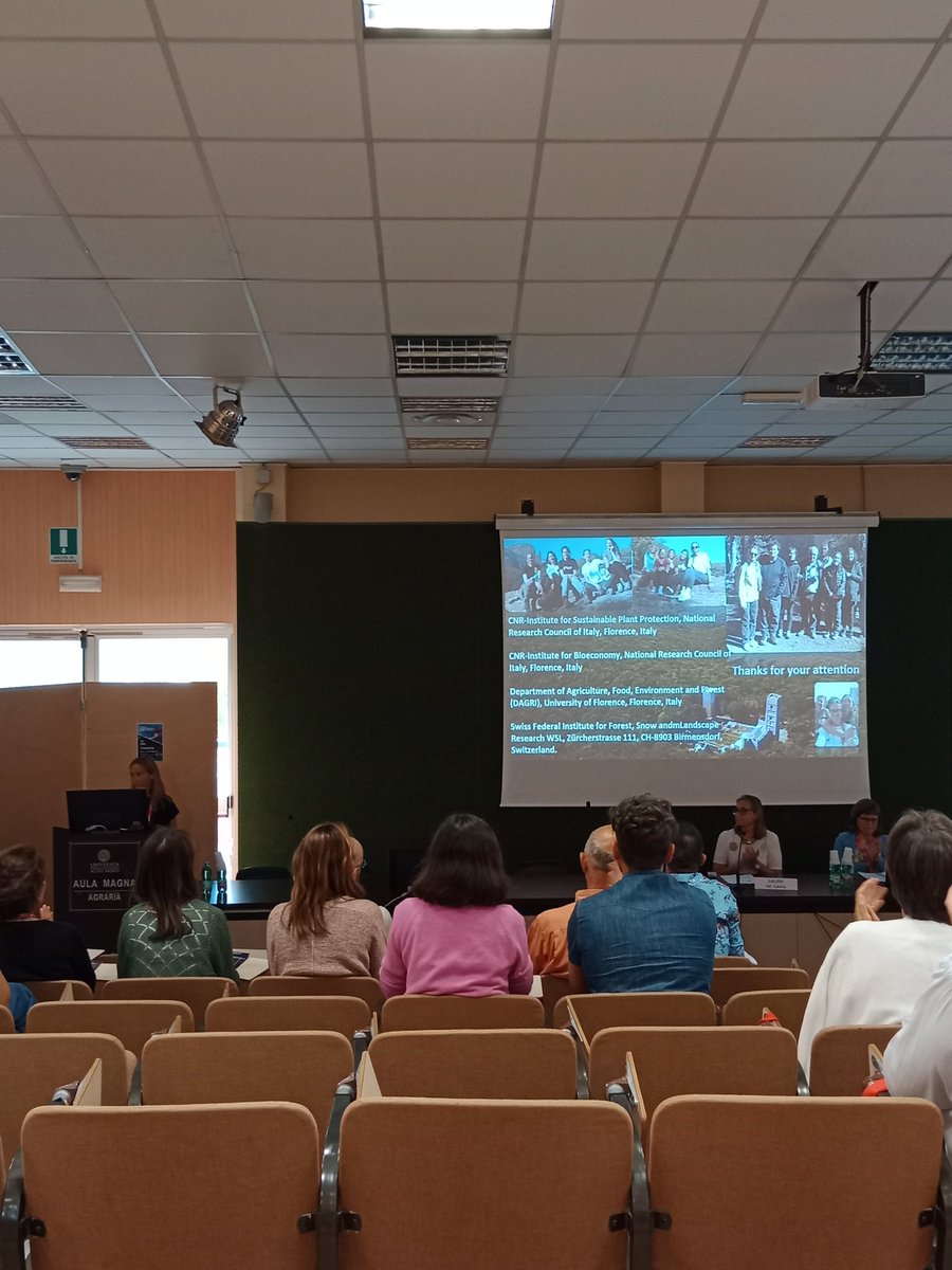 FrancescaAlder3's tweet photo. @CeciliaBrunett2 presenting the results of our Investigation on holm #oak #forestdieback through a multisale approach: #physiological measurments and visual assessment data with #remotesensing at XII #SIBV #congress 🌳☠️ @Anto_gori
@CNRsocial_ #dagriunifi #Lab51Florence https://t.co/bCrMTgVFPl