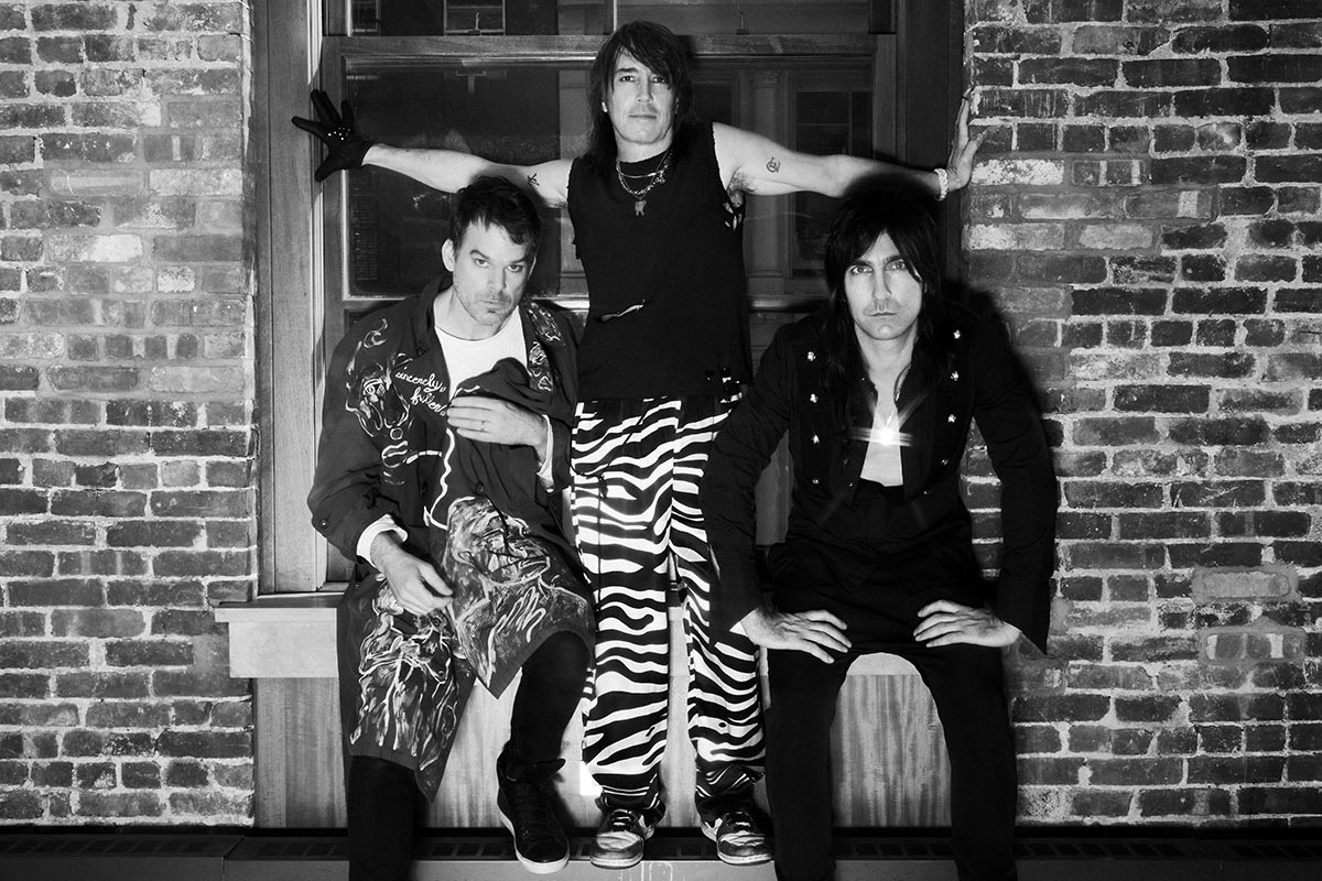 EklectyCity's tweet image. 🔥To coincide with the release of their second album, Come Of Age, on October 6, we caught up with #PrincessGoes, the band formed by #MichaelCHall, @MattKatzbohen and Peter Yanowitz, for an exclusive interview.

⬇ ⬇ ⬇

eklecty-city.fr/interviews/int…