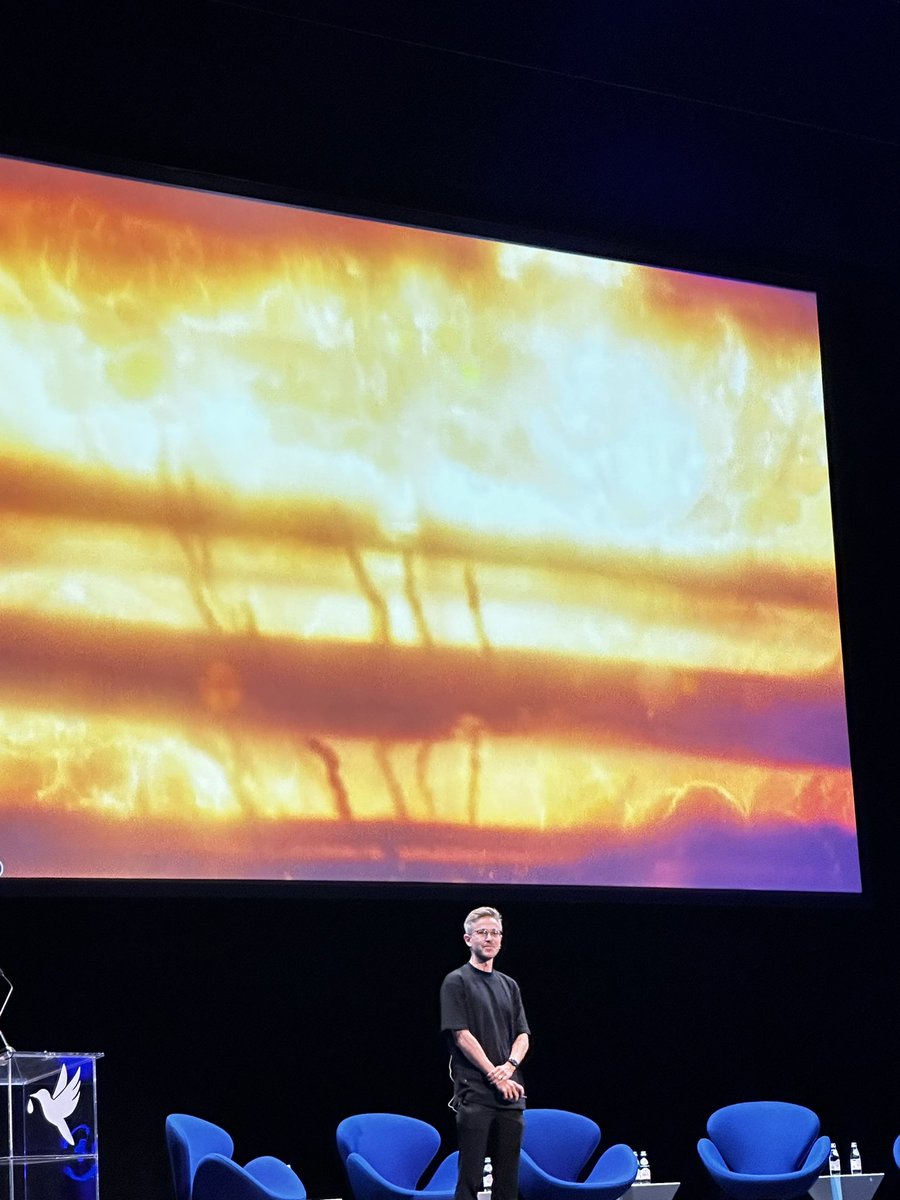 zaidfarekh's tweet photo. Traveled 26 hours for the @allinsummit, worth every second. Incredible people, ideas and many takeaways. 

1- The future of 
- Energy is fusion 
- Creation is AI
- Medicine is gene/cell therapy
2- Chess is awesome. 
3- @bgurley is a legend 
4- Democracy and free speech matter https://t.co/YNuFH48dej