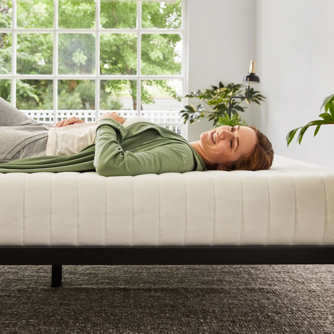 SleepOnLatex's tweet photo. We design and sell simple, high-quality natural latex mattress products. We started this company with a goal to create a simple but high-quality mattress that is comfortable, durable and safe.

Read more about our certifications, benefits, and warranty on our website. https://t.co/xSunIl1O44