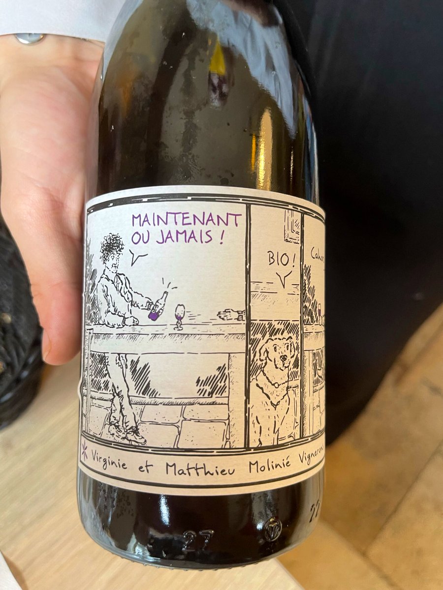 joukesp's tweet photo. #OffToFrance #FarewellLunch #WednesdayLunch #Cahors
Main: Sole Meunière for Htje & Filet of Duck for me. Changed wine to entry Cahors of Ch. Ponzac: Maintenant ou jamais ‘22 (very good!).
No dessert for Htje, Tartelette sablée aux framboises & pistaches + coffee for me!
2/3 https://t.co/KtJpWyNxpi