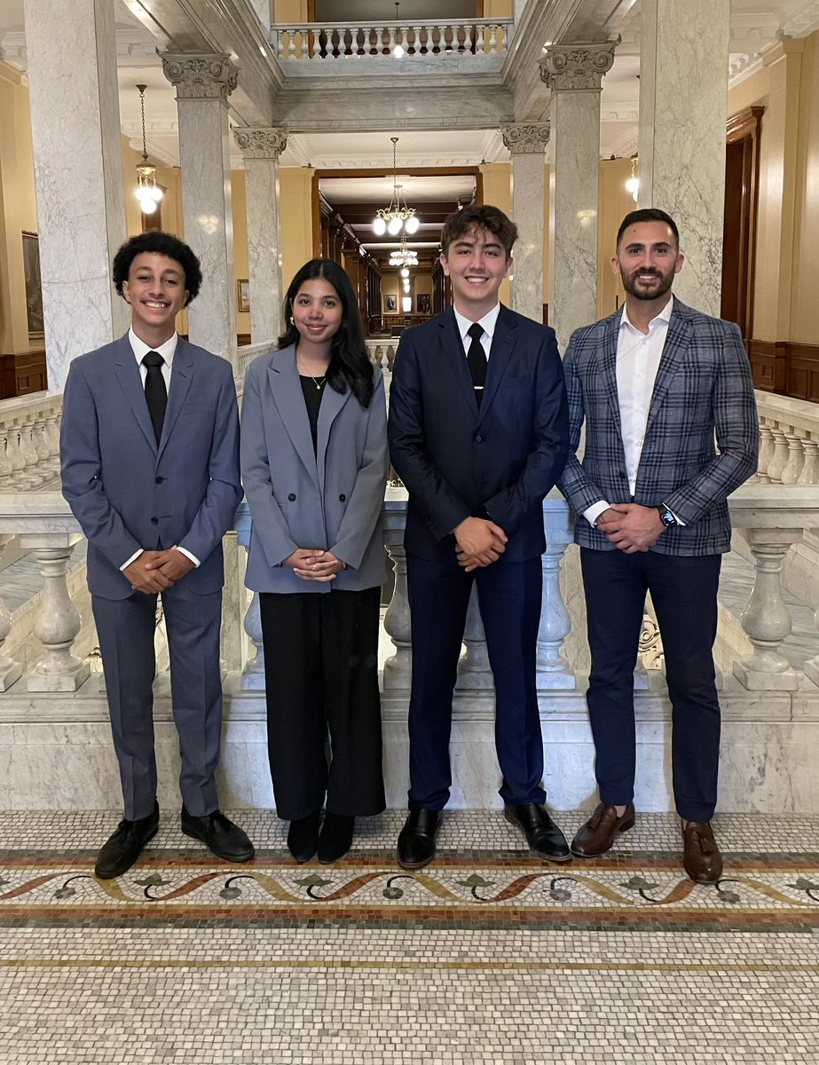 Excited to work with student leaders from <a href="/OSTAAECO/">OSTA-AECO</a> to ensure all students benefit from a stable school year.

Our focus remains boosting the academic achievement of students.

We will continue to work together to strengthen #SkilledTrades, #STEM &amp; mental health education.