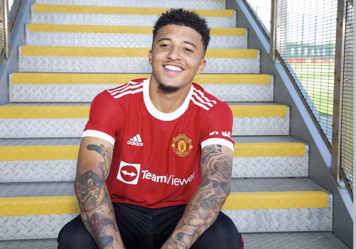 🚨 BREAKING: Manchester United have released official statement on Jadon Sancho.

“Jadon Sancho will remain on a personal training programme away from the first-team group — pending resolution of a squad discipline issue”, club reports.