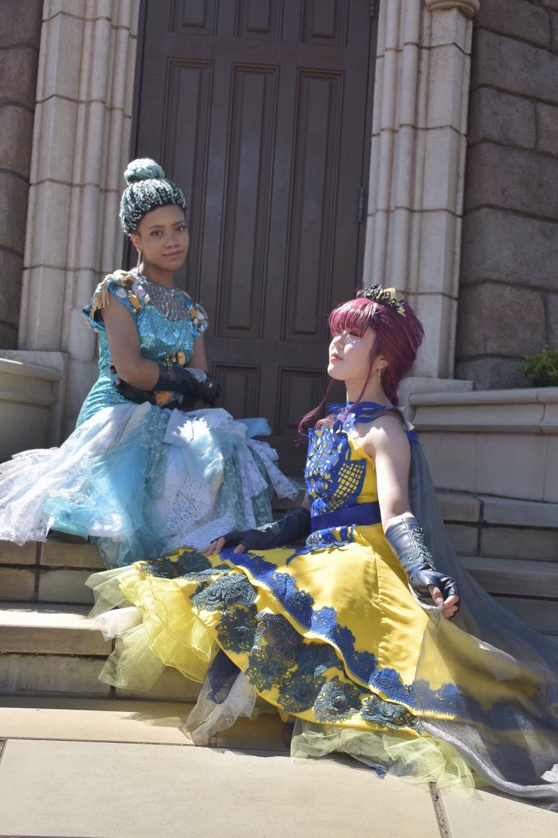 Descendants2 Mal🐉Uma🐙

#Dハロ仮装2023
#Dハロ仮装