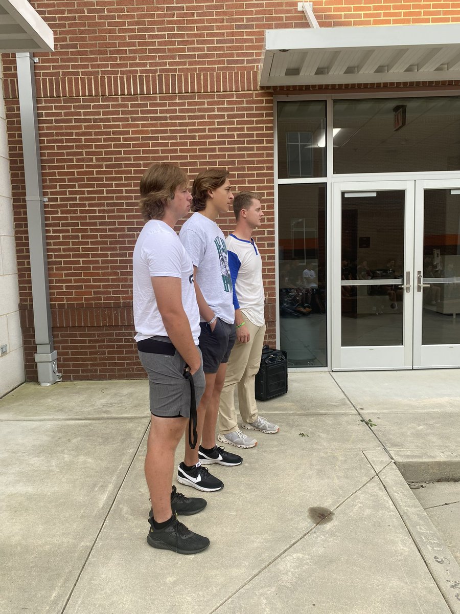 TPhillipsBSBL's tweet photo. Great first ever FCA Campus Huddle at Alexandria Middle School! 🐻
100+ students hearing the hope of Christ!

 Psalm 42:1
As a deer pants for flowing streams,
so pants my soul for you, O God. 

@climbaugh_fca @RyanLimbaugh @cheahavalleyfca @TheFCATeam https://t.co/RvjzbogHhO