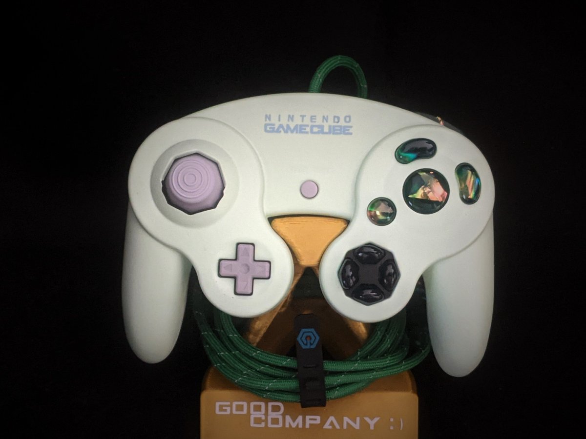 SMOOTH C-PADS ARE HERE

ASYMMETRICAL BUTTONS FOR ASYMMETRICAL MOTIONS

send in upgrades available ^^

minty shell by <a href="/QofDQ/">DQ Controllers</a>