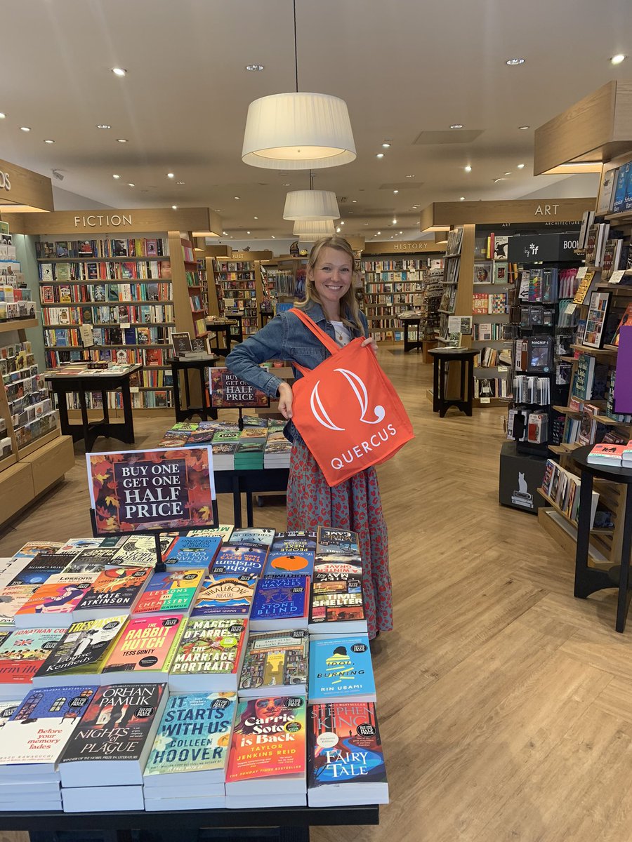 <a href="/LizzieMastersUK/">Elizabeth Masters</a> proudly Representing <a href="/QuercusBooks/">Quercus Books</a> at Waterstones Weybridge. Thank you to Ian &amp; Rhiannon for their hospitality &amp; book recommendations! #QuercusBigDayOut