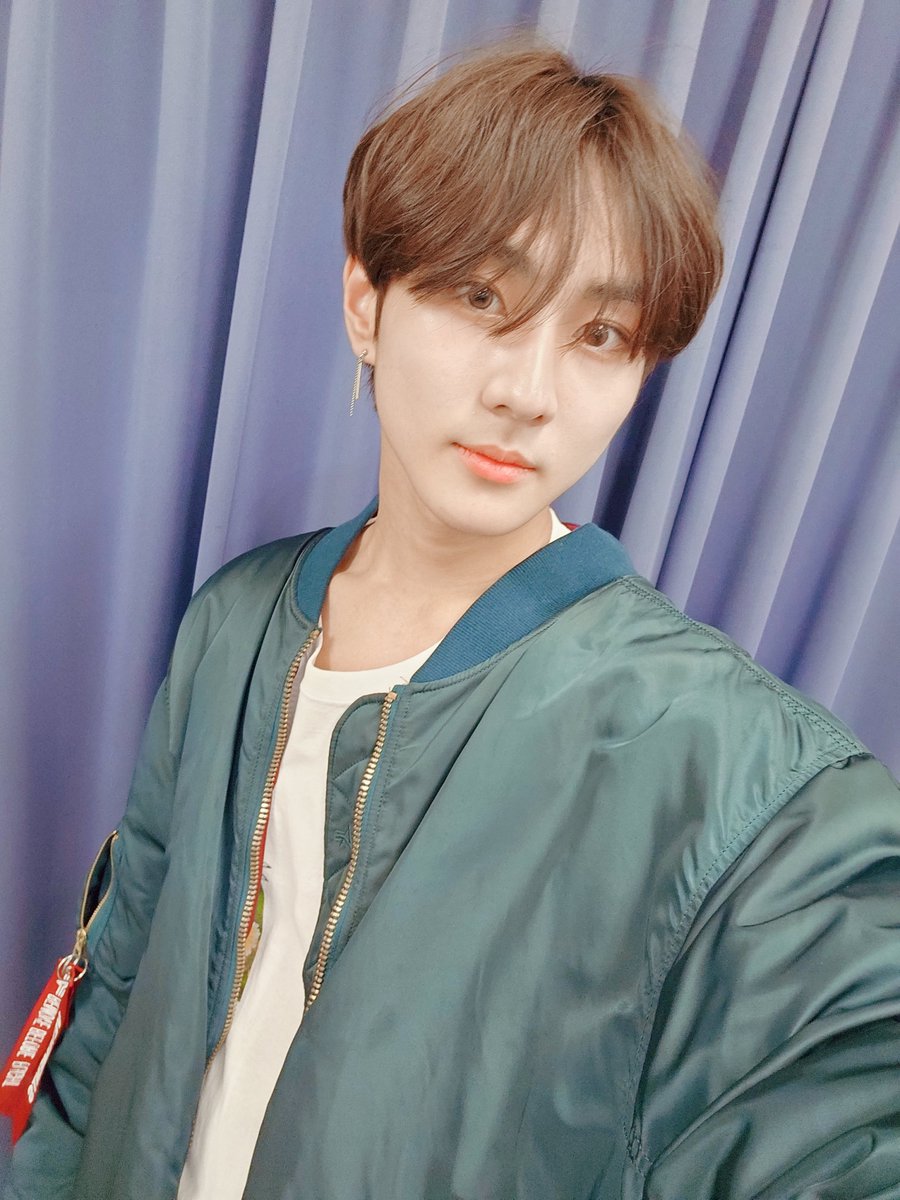 [ #정원’s Post ] 230914

#JUNGWON: I’m always touched, everyone~
I’m always thankful❤️
ENGENEs, make sure to have your meals and be careful not to catch a cold!! You only have to always be healthy
I miss you already, our ENGENEs
I love you so so much❣️❣️

<a href="/ENHYPEN_members/">ENHYPEN</a>