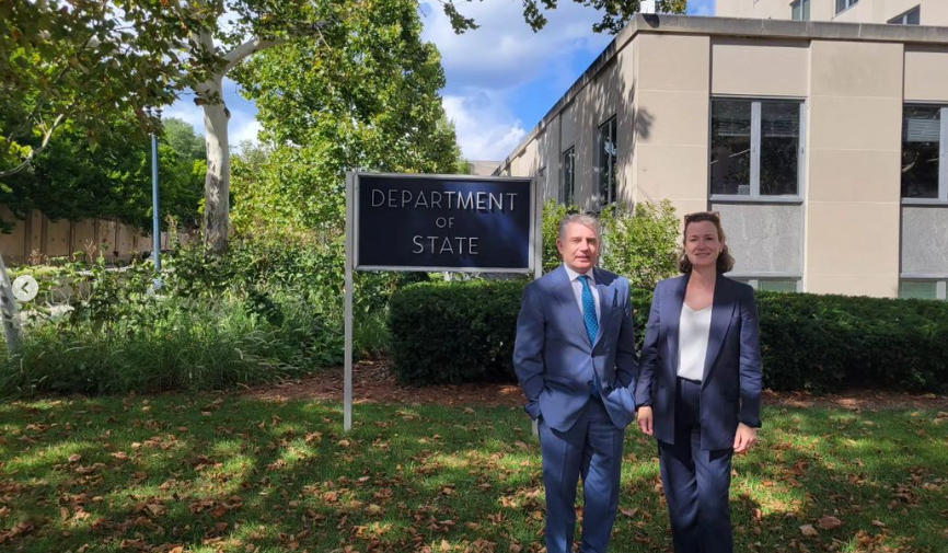 Flanders in the USA tweet media