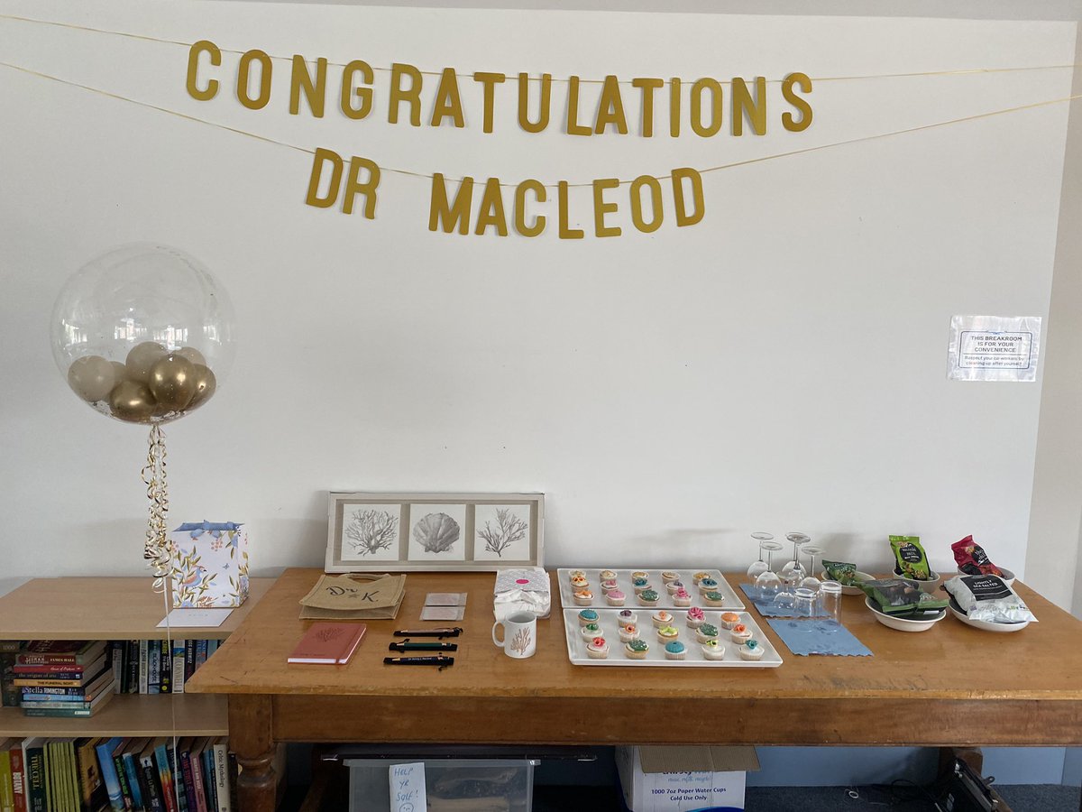 Hugest congratulations to <a href="/ExeterEvo/">ExeterEvo</a> grad student <a href="/KirstyLMacleod/">Kirsty Macleod</a> who today defended her PhD research on the molecular ecology of pink sea fans to pass her Viva with NO CORRECTIONS! Amazing job Dr Macleod! 🪸
#PhDone!
<a href="/ExeterMarine/">ExeterMarine</a>
<a href="/UofE_Research/">Research at Exeter</a>