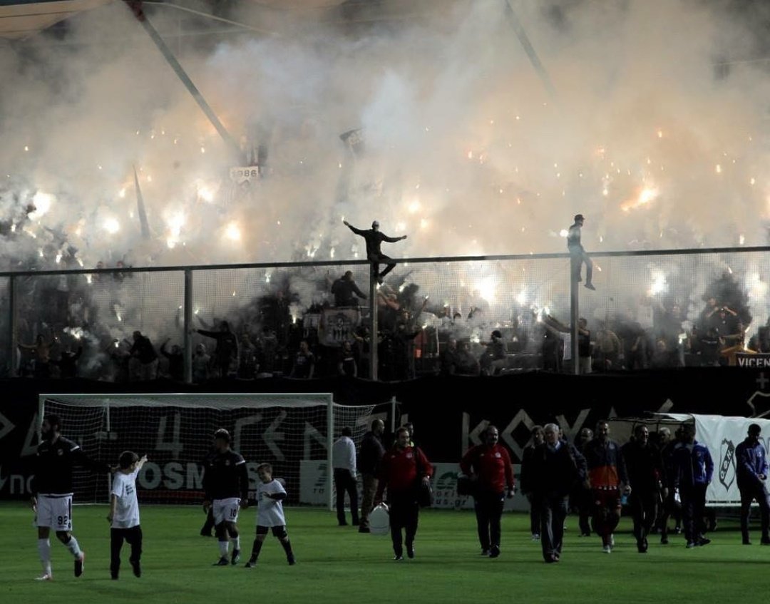 FreedomUltras's tweet photo. Football without passion is nothing! https://t.co/6z5seqOAPE
