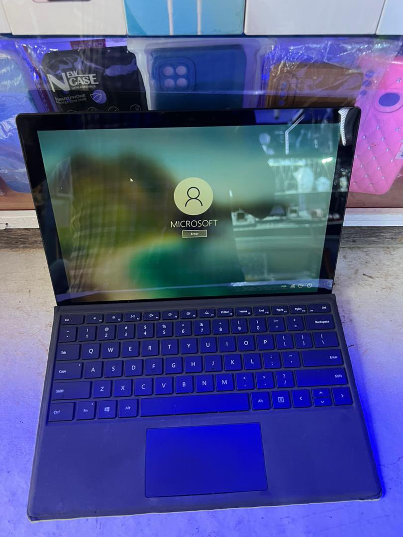 abdalodj's tweet image. Bonjour,
Je vends un Surface Pro 6 (i5 8th generation, 8gb ram) en très bon état.
DM pour plus d’info.

Rt SVP!! 

@galsendev221 
@Nabyleu 

#BonPlan 
#DakarTech
#SenegalLaptop