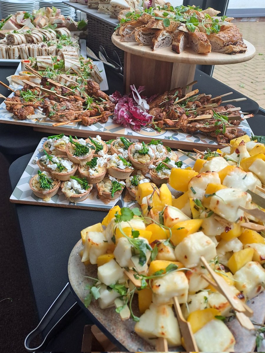 Elmhurst catering tweet media