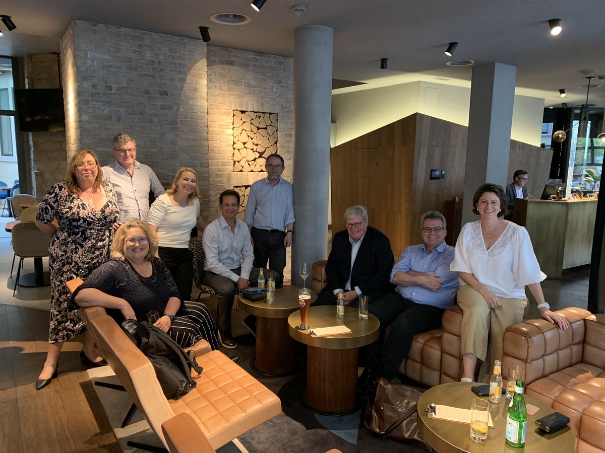Penny Martens (@polymer_penny) on Twitter photo Excellent international collaboration, and even more lovely people!! Been a great meeting. <a href="/u21news/">Universitas 21</a> <a href="/pedrobouchon/">Pedro Bouchon</a> <a href="/KathyBelov/">Kathy Belov</a> <a href="/Jonatha16752881/">Jonathan Morris</a> <a href="/j_zob/">Justin Zobel</a> <a href="/LSharpeUSYD/">Louise Sharpe</a> <a href="/PBenckendorff/">Pierre Benckendorff</a> Excellent international collaboration, and even more lovely people!! Been a great meeting. <a href="/u21news/">Universitas 21</a> <a href="/pedrobouchon/">Pedro Bouchon</a> <a href="/KathyBelov/">Kathy Belov</a> <a href="/Jonatha16752881/">Jonathan Morris</a> <a href="/j_zob/">Justin Zobel</a> <a href="/LSharpeUSYD/">Louise Sharpe</a> <a href="/PBenckendorff/">Pierre Benckendorff</a>