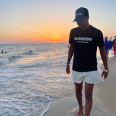 ayoubett_'s tweet photo. #NuevaFotoDePerfil https://t.co/foWTKeEs8J