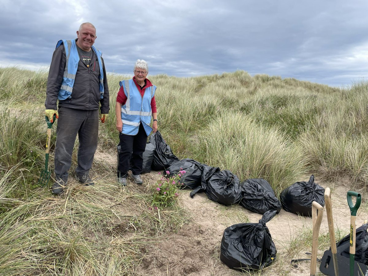 It's time to get #BeachCleanReady!! Our events as part of the @mcsuk Great British Beach Clean kick off tomorrow at Spittal! Sign up or drop in! 10am - 12pm mcsuk.org #volunteer #volunteering #aonb #northumberlandcoast