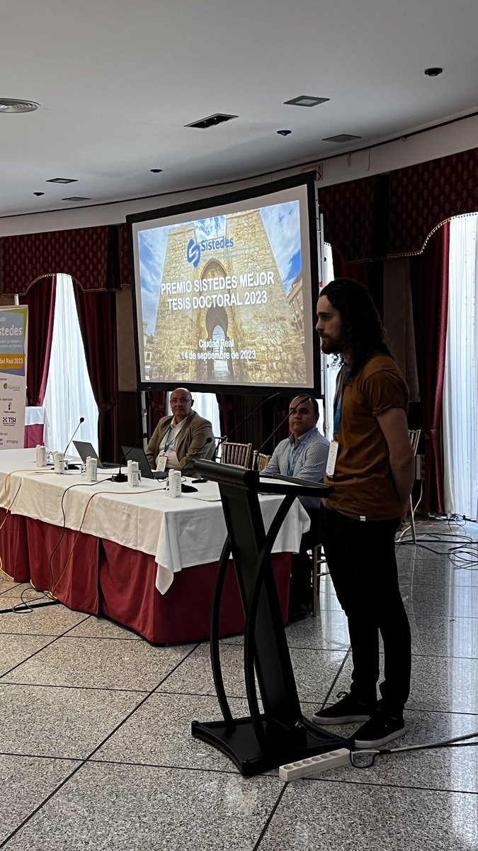 JornadaSistedes's tweet image. Enhorabuena para los premiados “Mejor Tesis Doctoral” en #SISTEDES2023: Dr. David Chapela de la Campa y a la Dra. Isabel Garcia Contreras