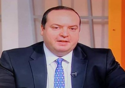 SinaCola_EG's tweet photo. باستثمارات تصل إلى مليار جنيه بنهاية ٢٠٢٤
شركة نيو سينا للاستثمارات الغذائية والمشروبات تحصل على حقوق انتاج واستغلال  للعلامة التجارية سينا كولا و كذلك التوزيع و البيع الداخلي و الخارجي الحصرى
•أحمد عبد المغني حمودة: الإدارة الجديدة تعمل على إحداث طفرة غير مسبوقة في سوق الأغذية https://t.co/Svfw2TKPTQ