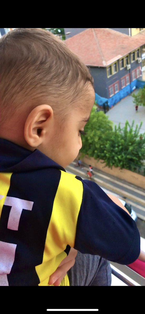 Bir sen bir de Fenerbahçe..🖤