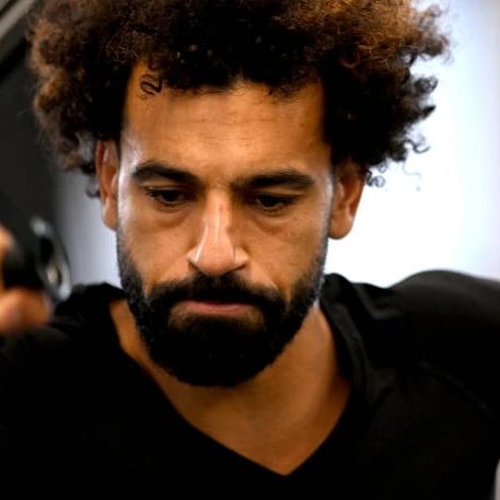 صلاح اليوم من التدريبات في الجيم